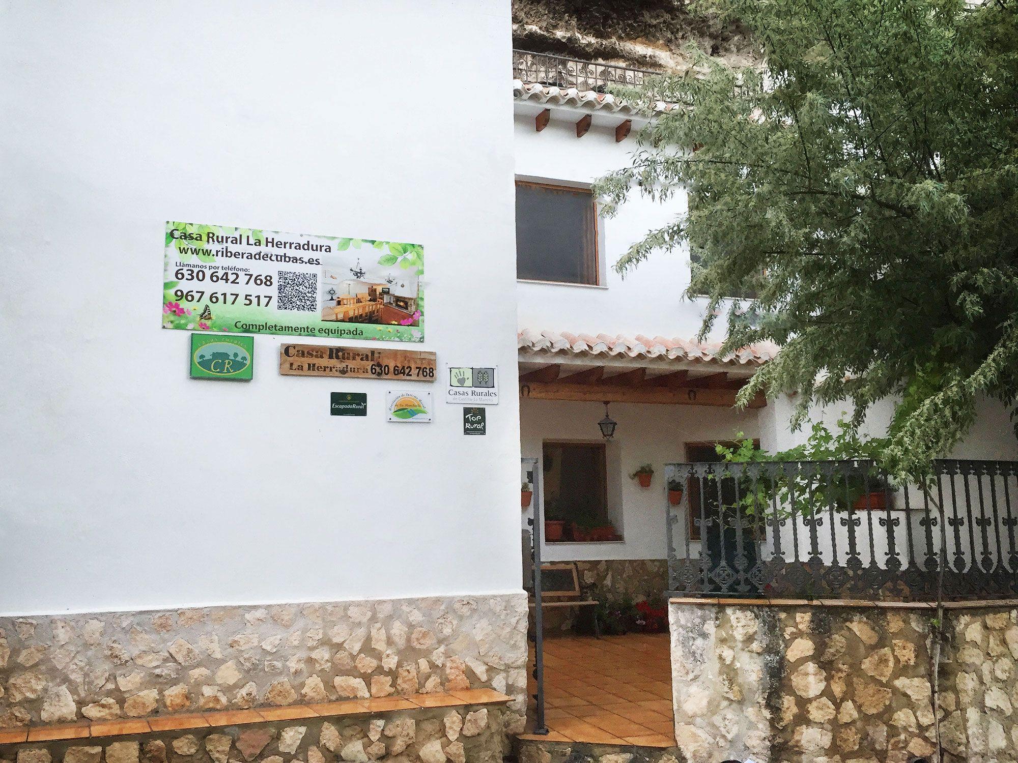 Fachada de Casa Rural La Herradura (Alojamiento Recomendado)