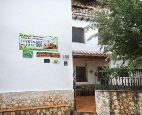 Fachada de Casa Rural La Herradura (Alojamiento Recomendado)