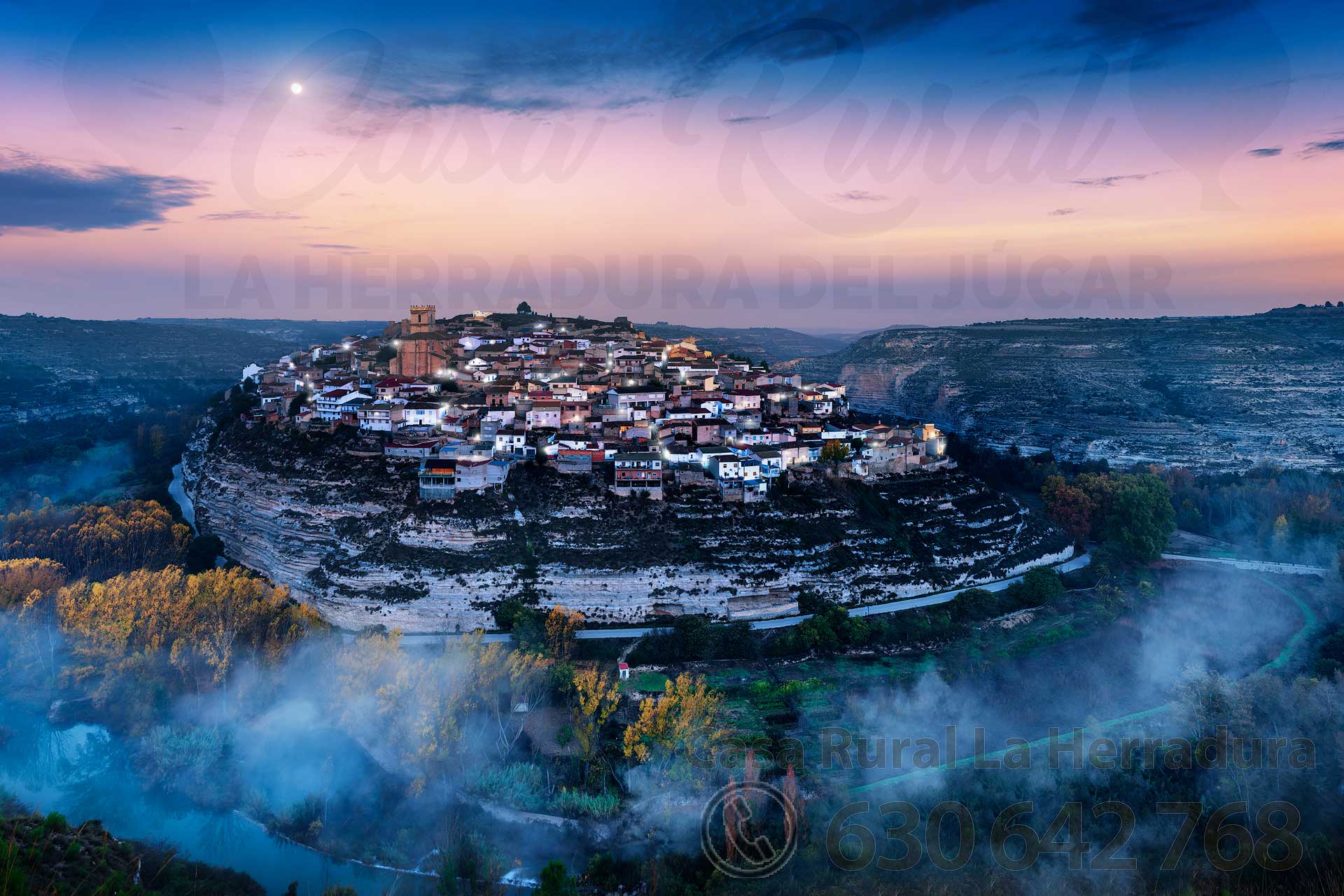 Vista nocturna de Jorquera desde el mirador